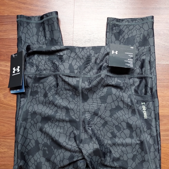 NWT Under Armour Compression Leggings - Picture 3 of 7